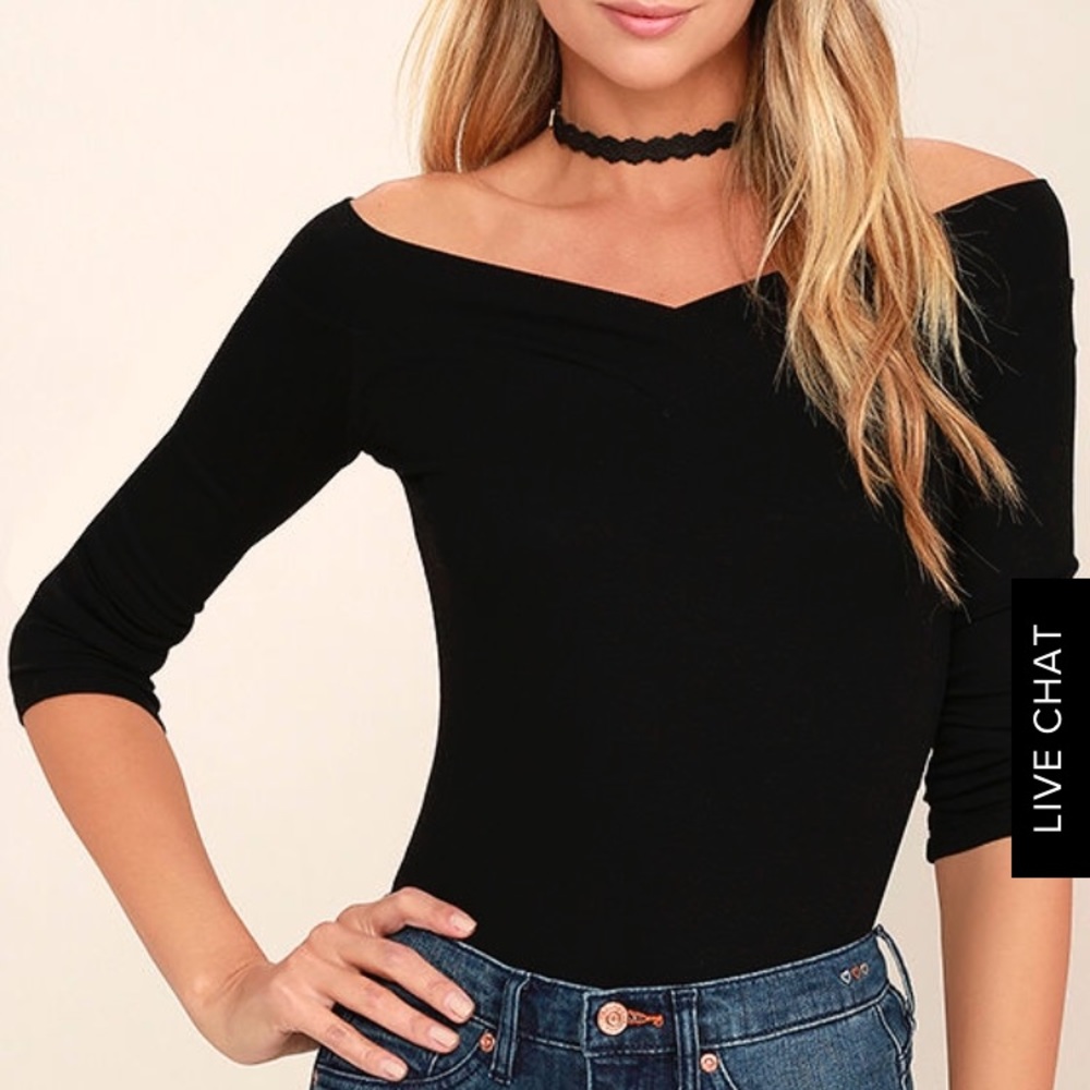 Feelin’ Free Black Off-the-shoulder Top